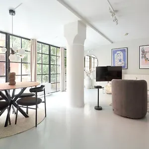 Stylish Ground Floor Perfect For Couples Copenaghen